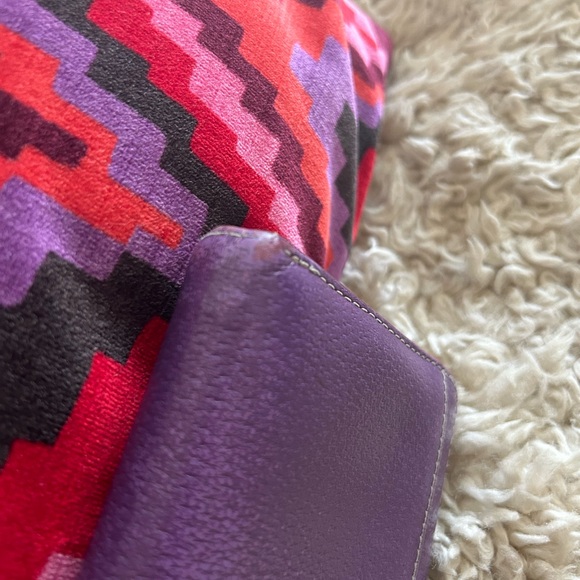 Kate Spade Purple Leather Zip around Wallet! - Picture 7 of 7